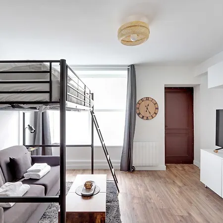 Spacious Studio Cute Neighborhood - Place D'italie Appartement